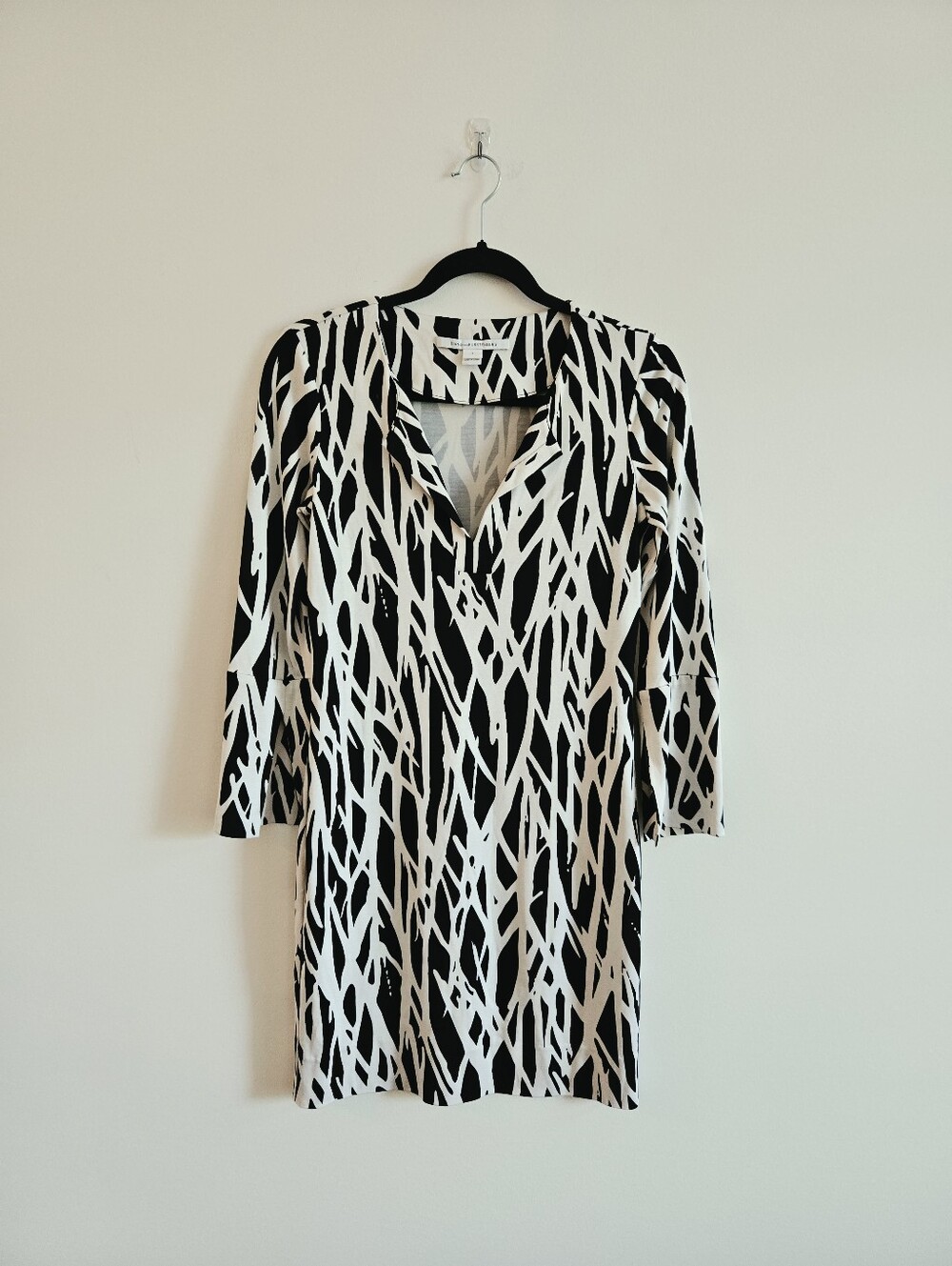 DVF DIANE VON FURSTENBURG I US 2 Silk Jersey "Twigs" Reina Dress I black & white